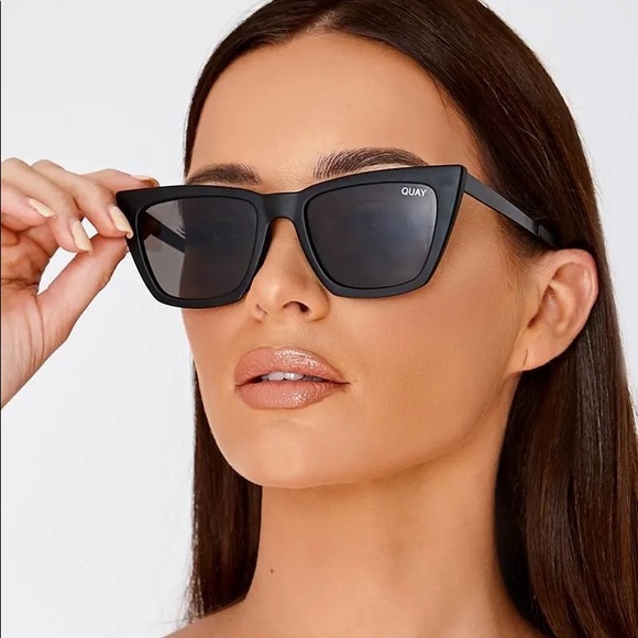 Quay Australia Black Sunglasses - Picture 7 of 13